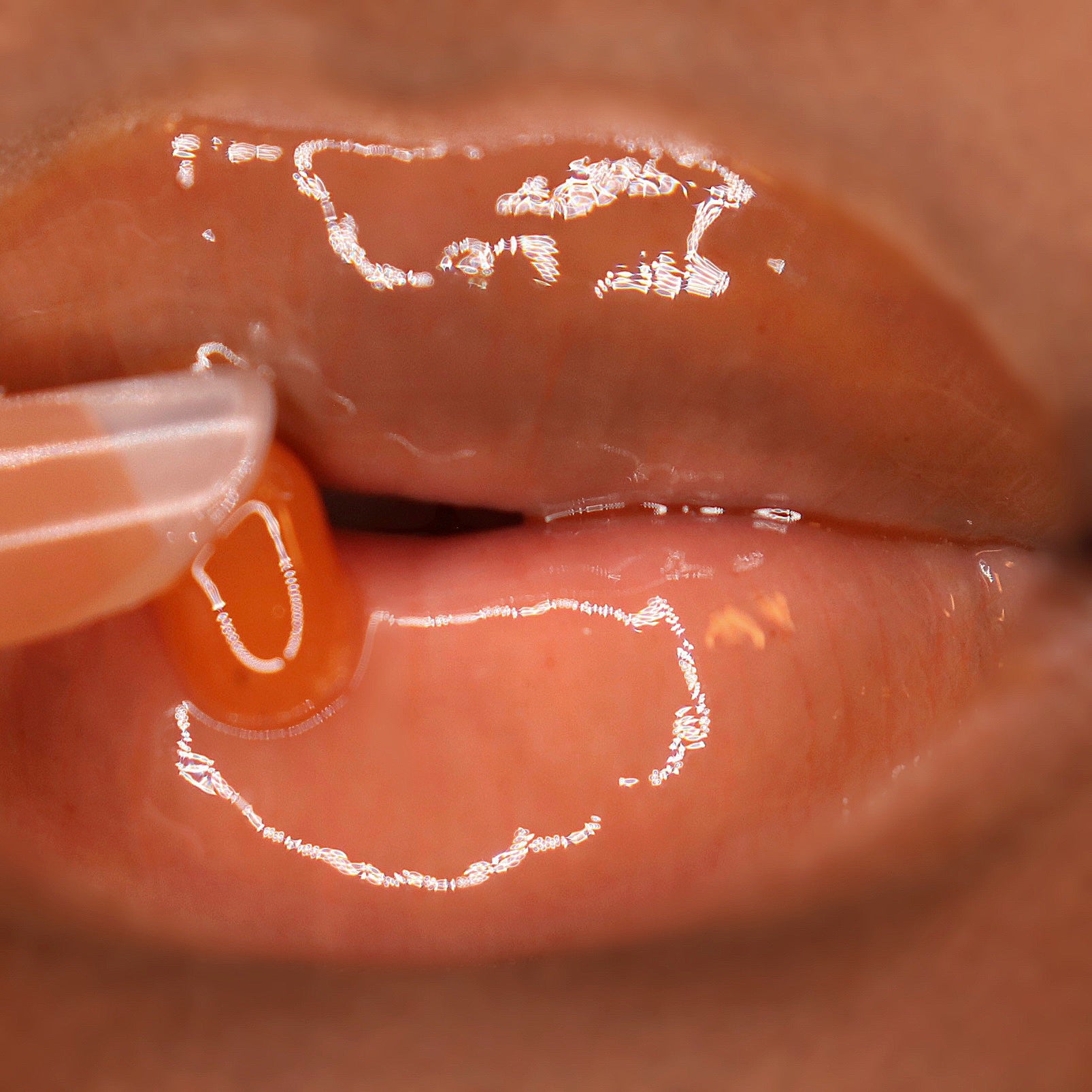 Cinnabomb: Lip Gel